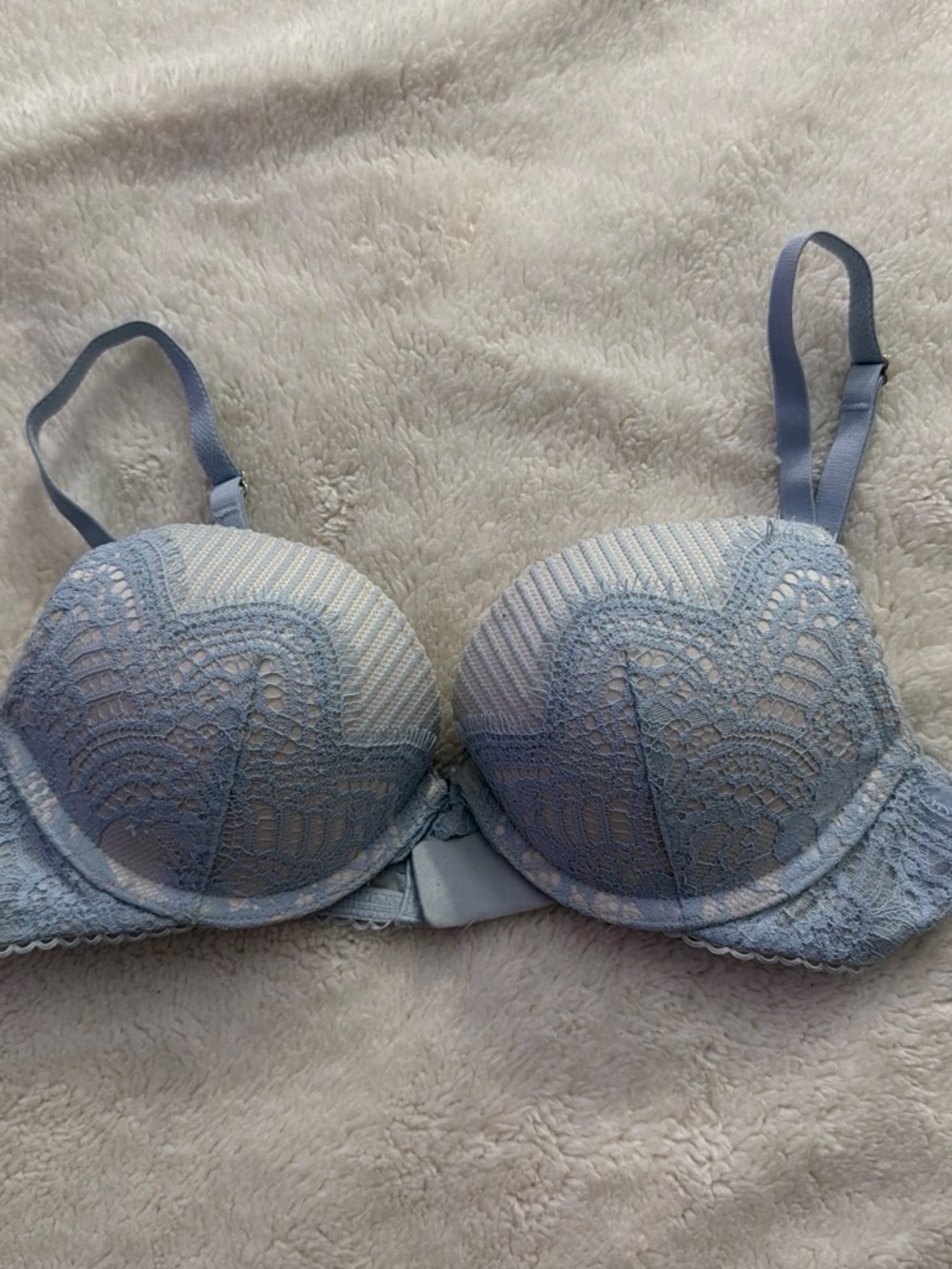 Victoria's Secret Powder Blue Lace Push-Up Bra